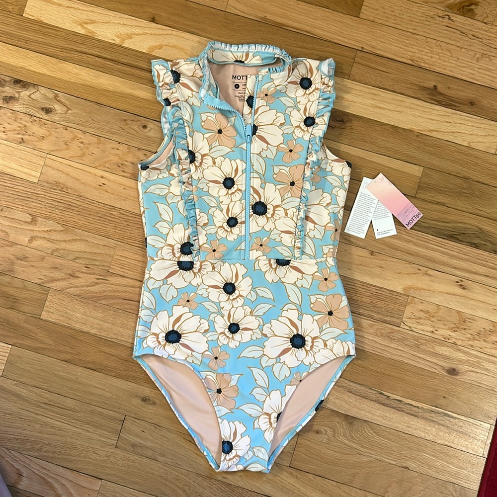 Motto 50 Pink Floral One Piece Swimsuit - Size medium